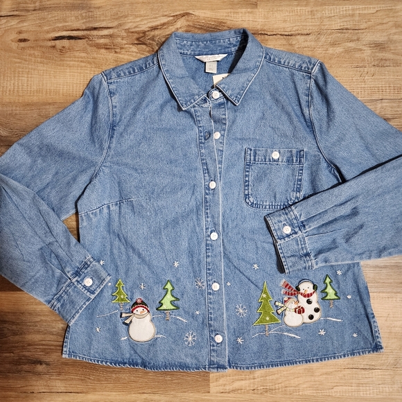 Christopher &Banks Embroidered Chambray Snowman Shirt  Size Petite Large - Picture 1 of 8